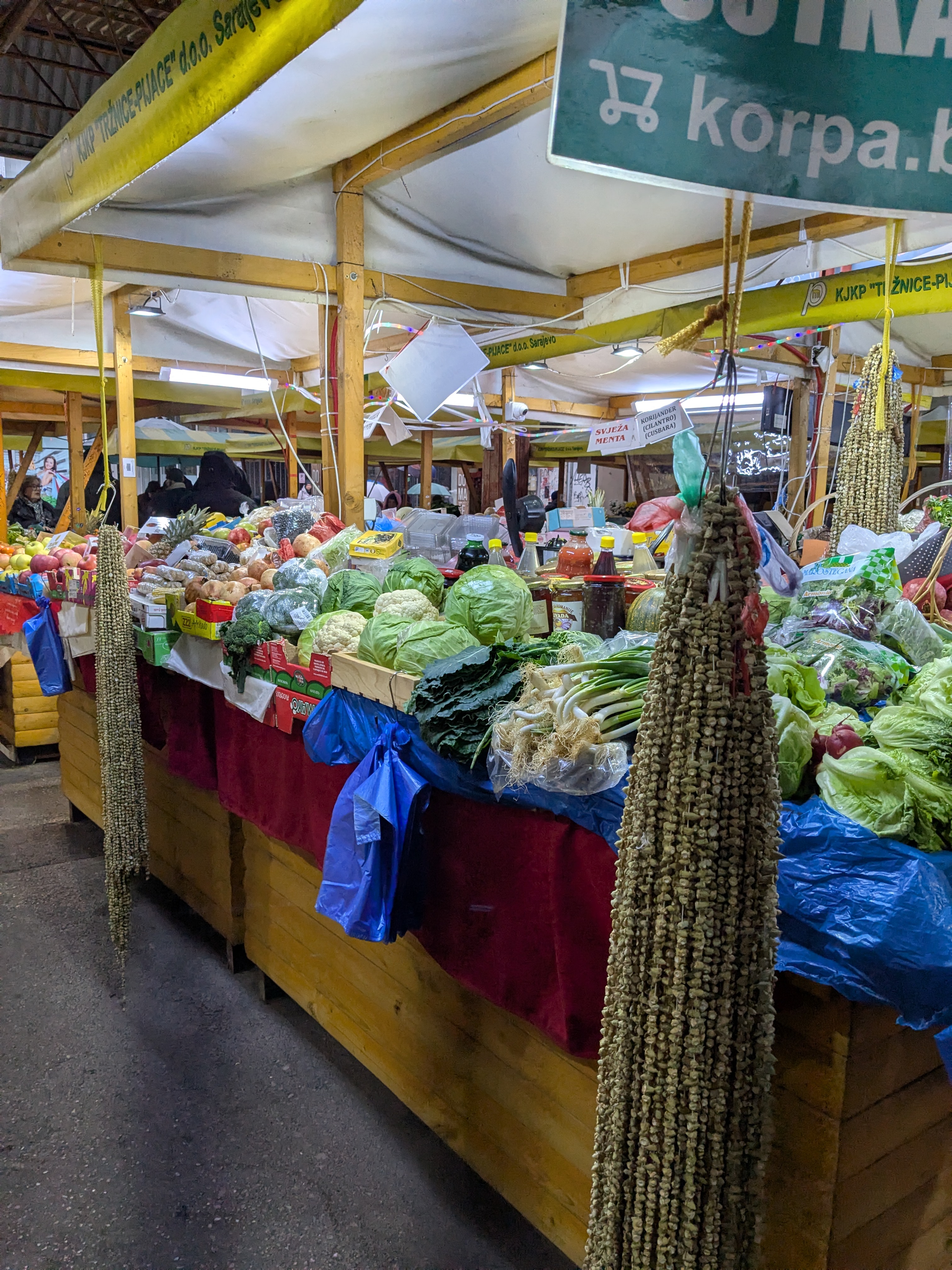 Pijaca Markale gıda pazarından bir görünüm